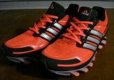 Tenis Adidas Springblade